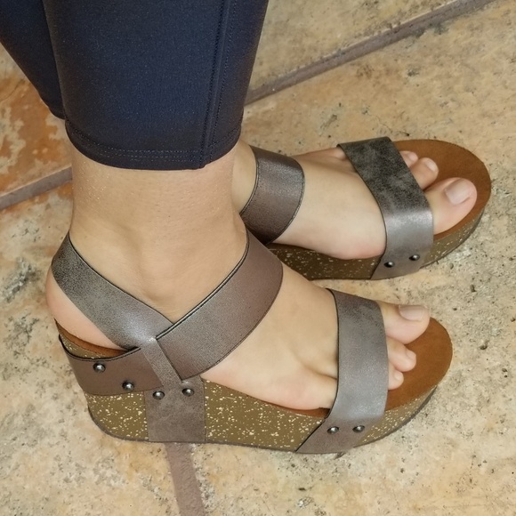 Pierre Dumas Shoes - NEW PEWTER STRAPPY PLATFORM WEDGES
